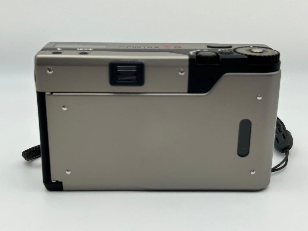 美品　CONTAX T3（ジャンク品）　ケース付き