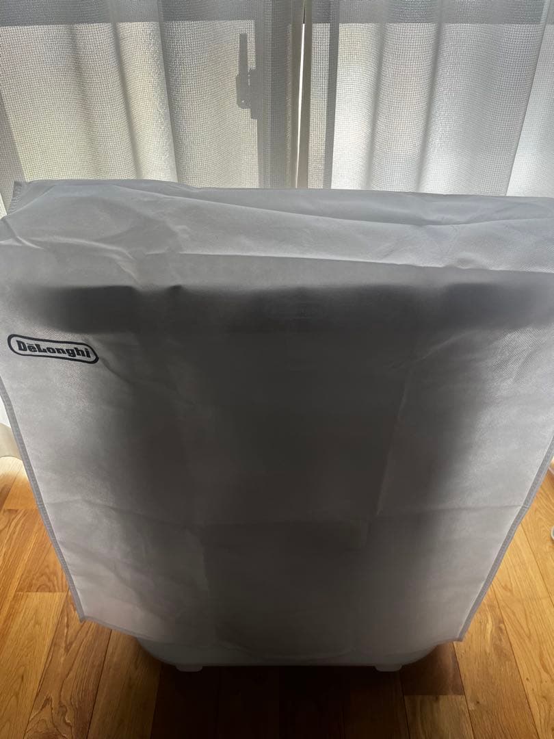 【美品】デロンギ オイルヒーター アロマデュフューザーWi-Fiモデル