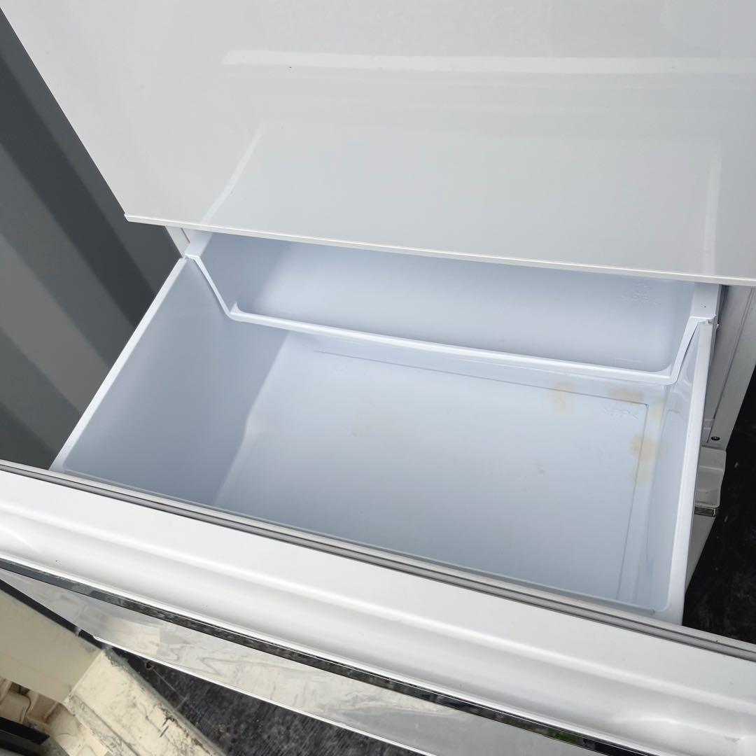 141取付無料！三菱自動製氷機搭載！高性能おしゃれホワイト3ドア冷蔵庫！洗濯機