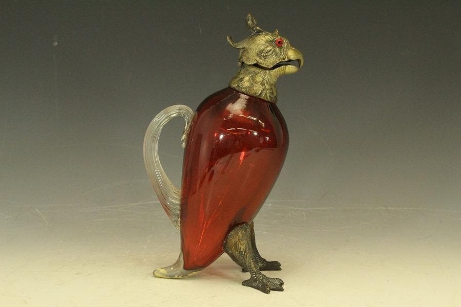 16世紀 フランス 赤ガラス 鷲 酒瓶高23.5cmアンティーク (RC975)