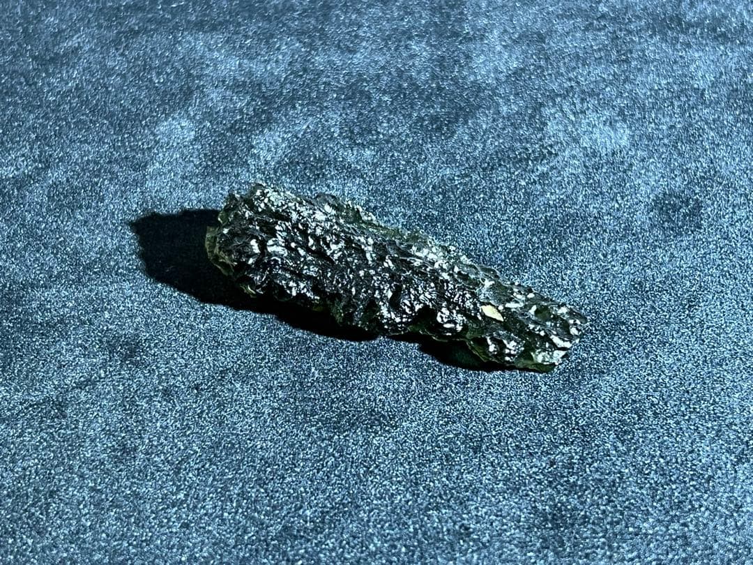 希少　モルダバイト18.4g インパクトガラス