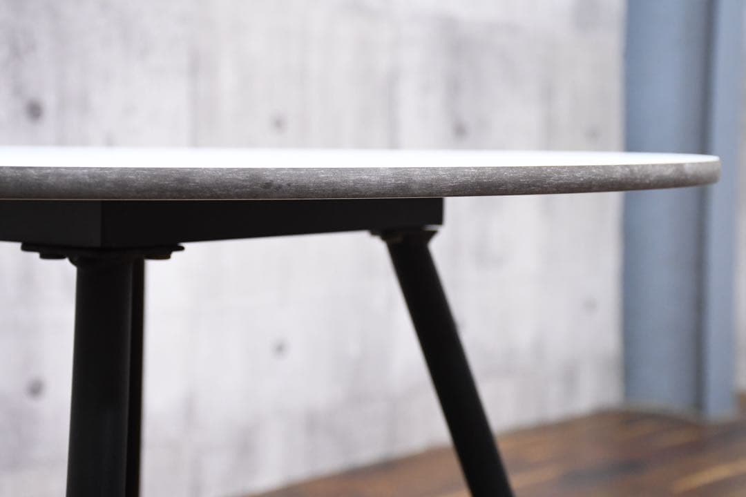 EGC76 ボーコンセプト Elba エルバ ガーデンテーブル 室内/屋外兼用