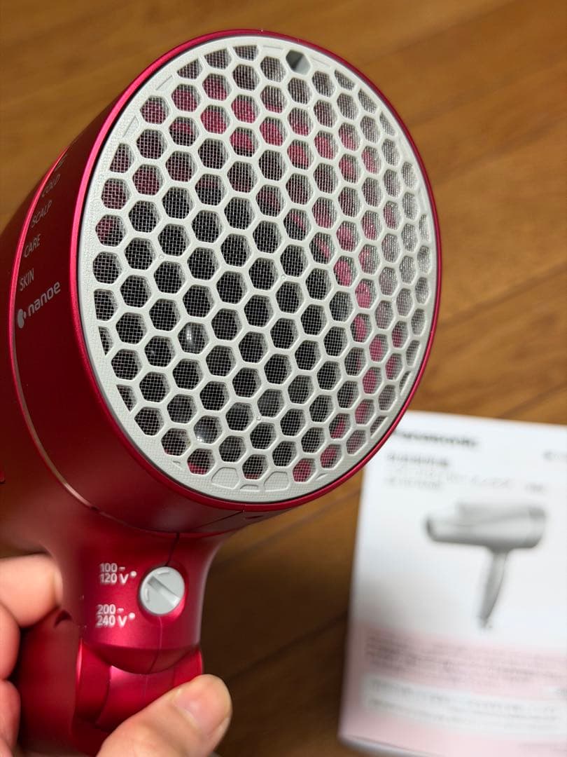 Panasonic ナノケア EH-NA9F-RP 海外対応 美品 レッド