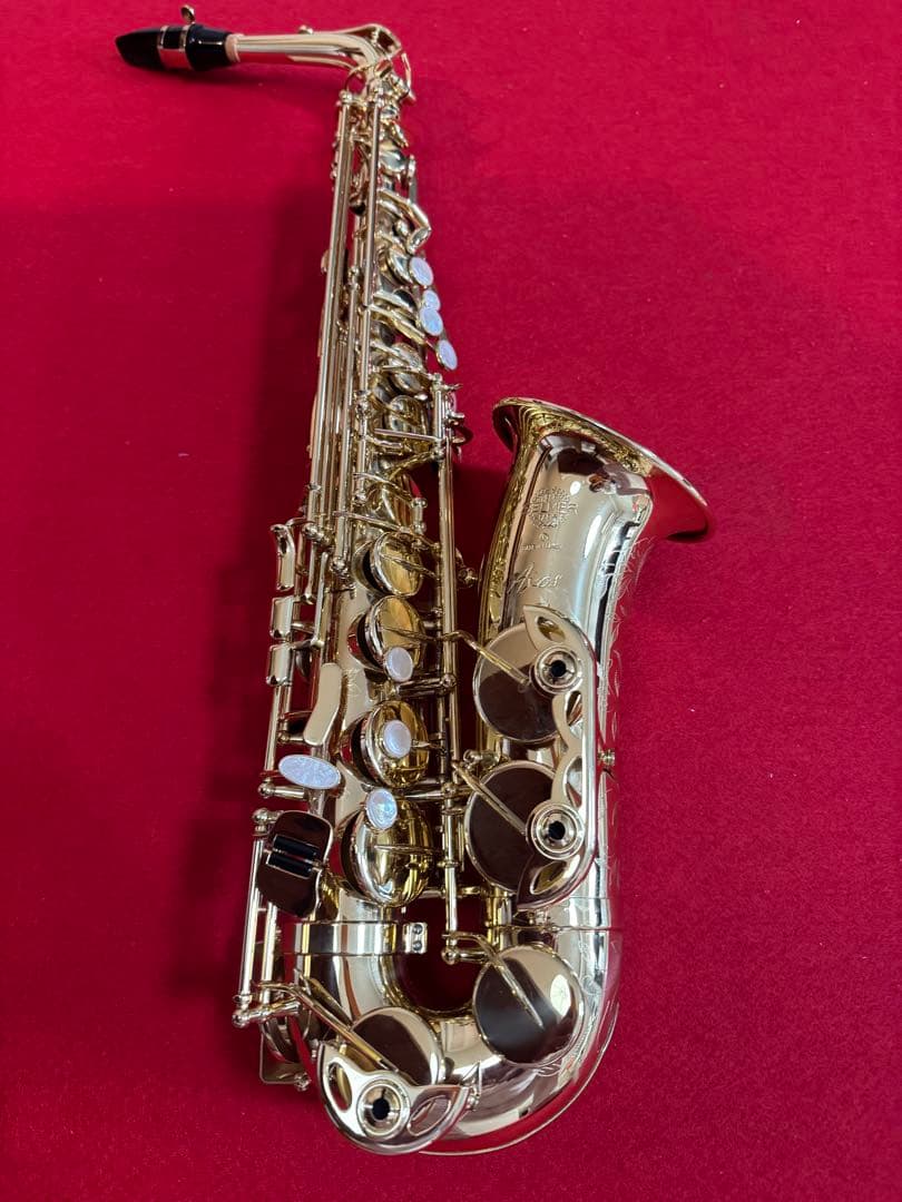 アルトサックス セルマーゴールド 本体と付属品