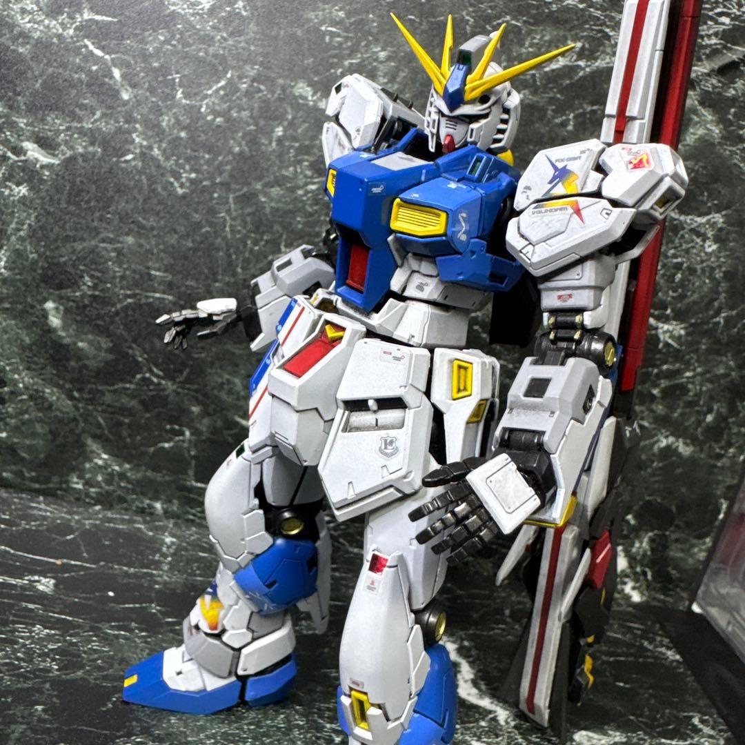 RG RX-93ff νガンダム 福岡　塗装完成品　ガンプラ