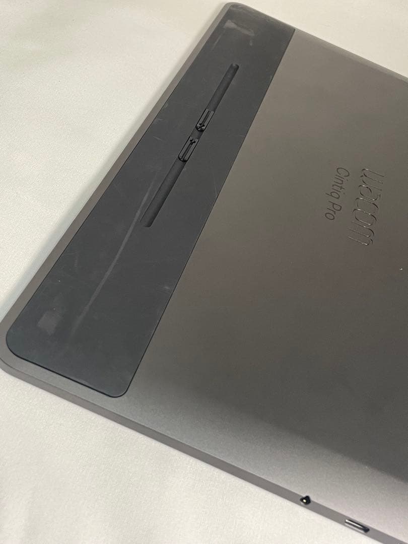 Wacom Cintiq Pro DTH-1320 13インチ