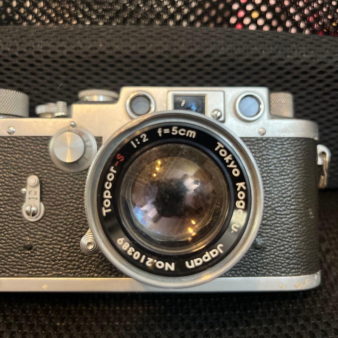 Leotax F レンジファインダーカメラ