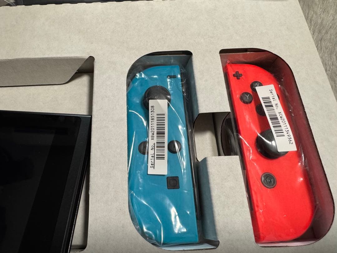 Nintendo Switch 本体 Joy Con スイッチ 任天堂