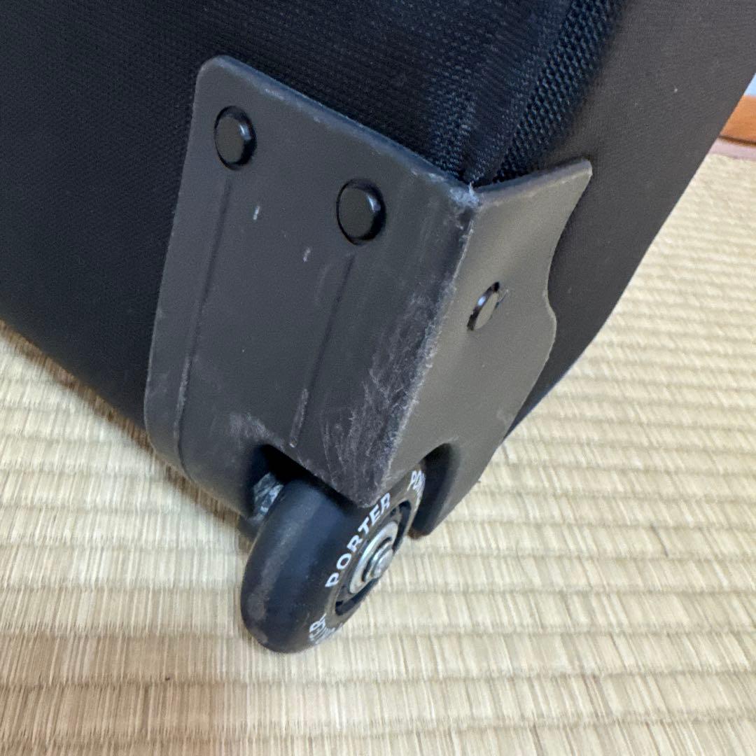 ブラック キャリーケース