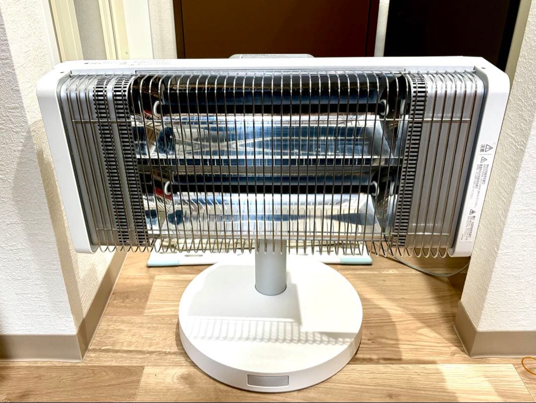 DAIKIN ダイキン セラムヒート ERFT11VS-W 遠赤外線暖房機