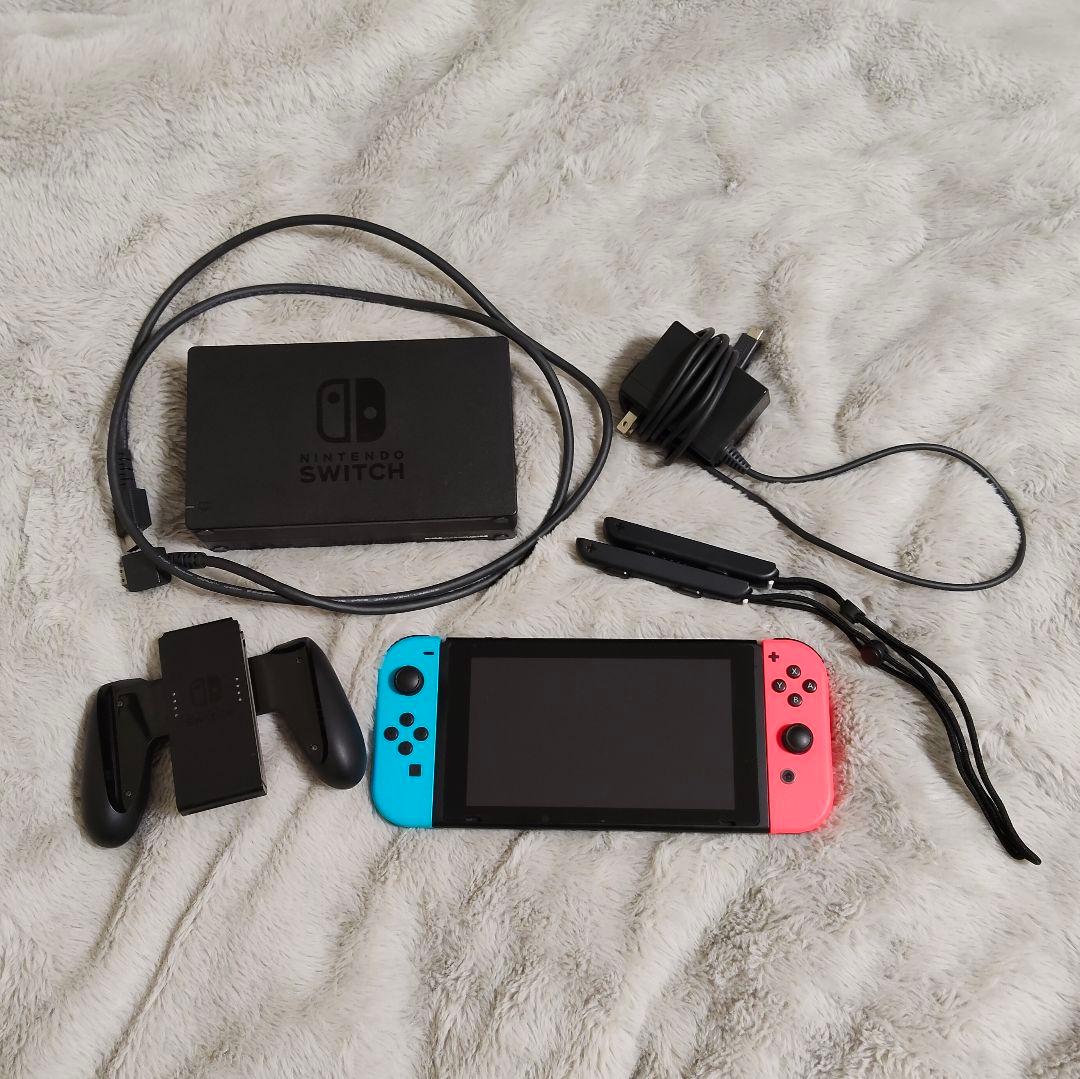 初期型Nintendo Switch 本体+SDカード