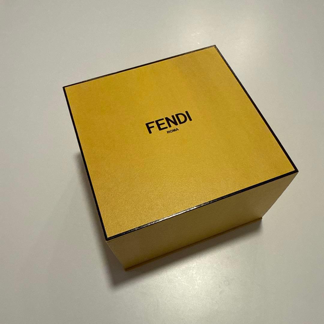 フェンディ　FENDI FF イヤリング　べっこう風