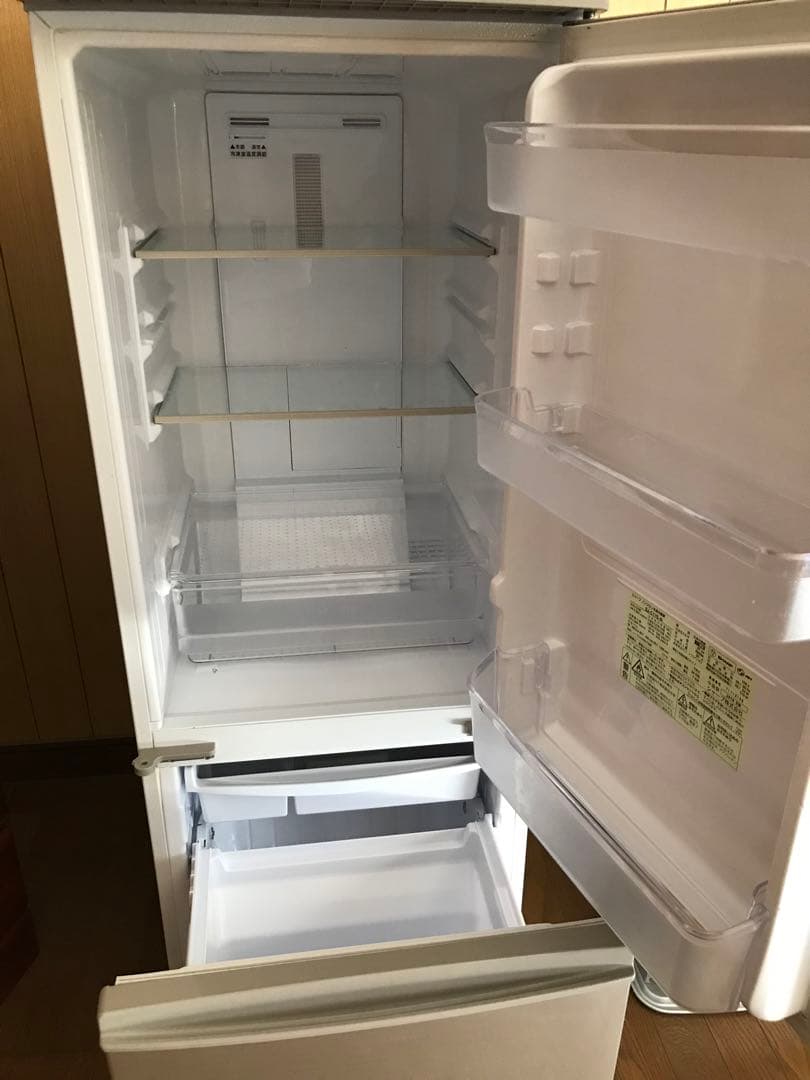 シャープ　冷蔵庫　SJ-C17-167Lノンフロン　節電