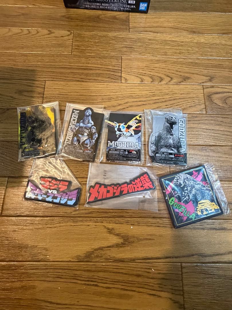 一番くじ　ゴジラ B賞 D賞フィギュア　おまけ付き！