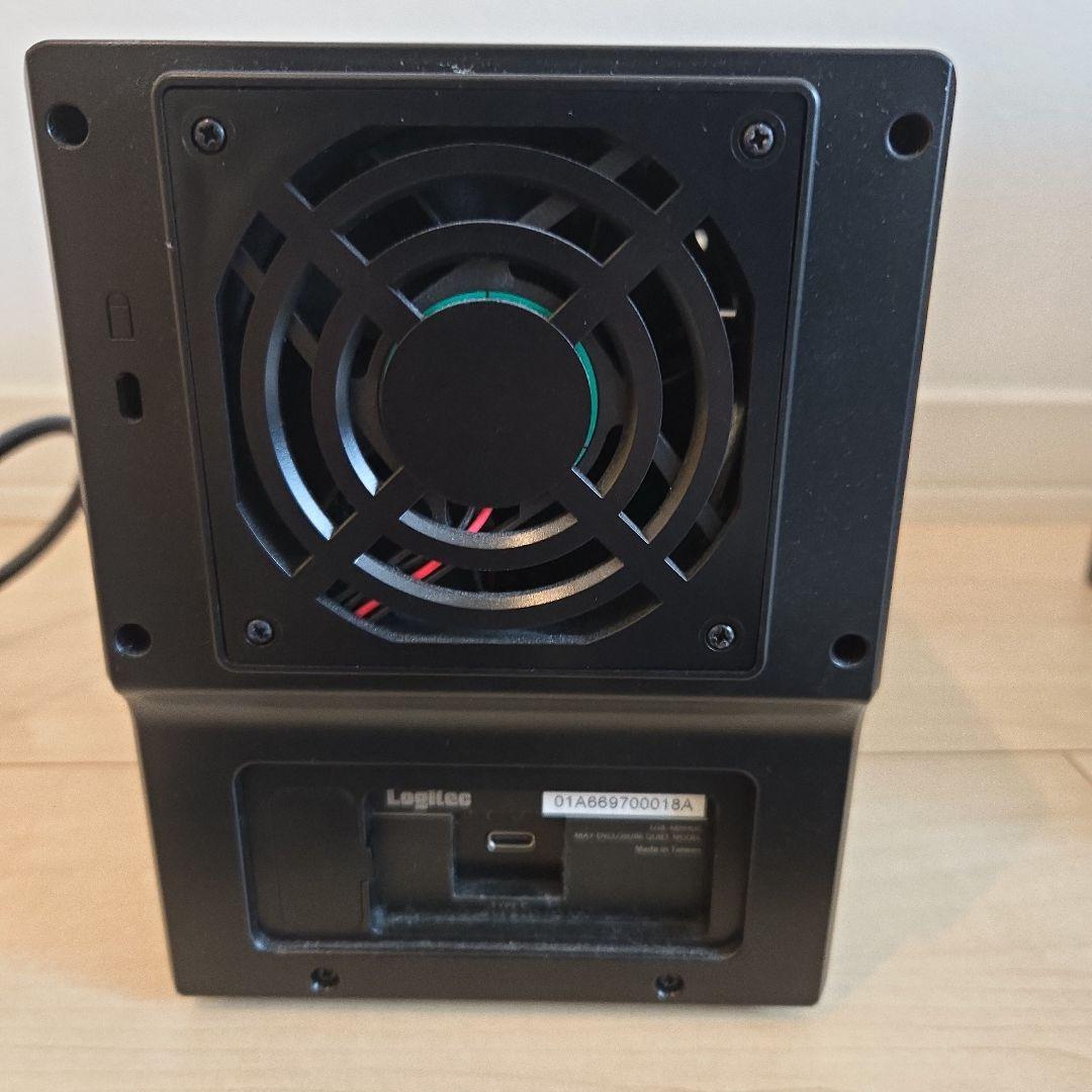 HDD/SSDケース 4ベイ USB3.1 (Gen2) LGB-4BNHUC