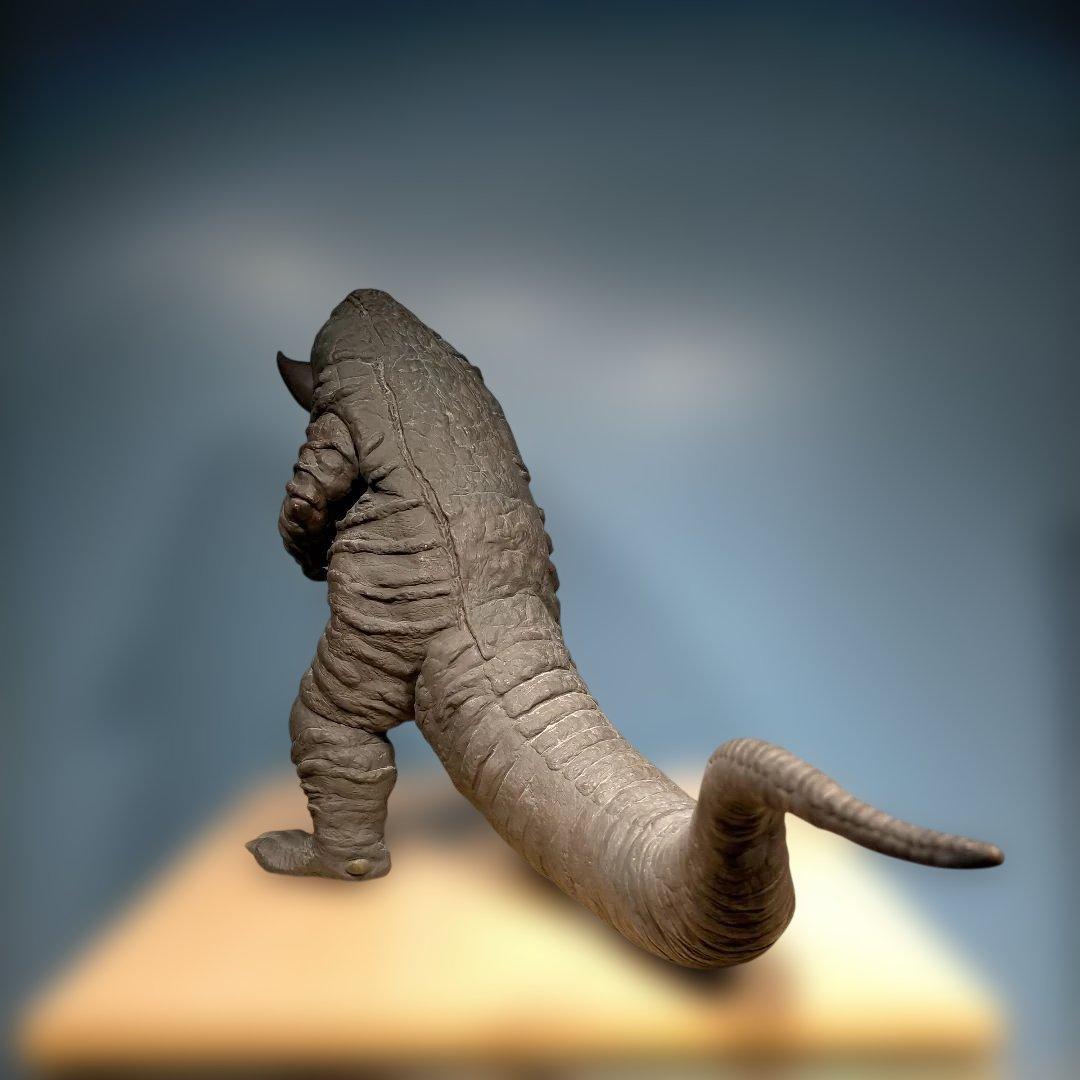 ＣＣＰ1/6特撮　ゴモラ　ブルドーザー付き（初回生産品・中古）