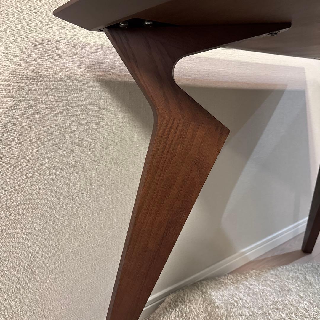 モリタインテリア　VORD（ヴォルド）　ダイニングテーブル