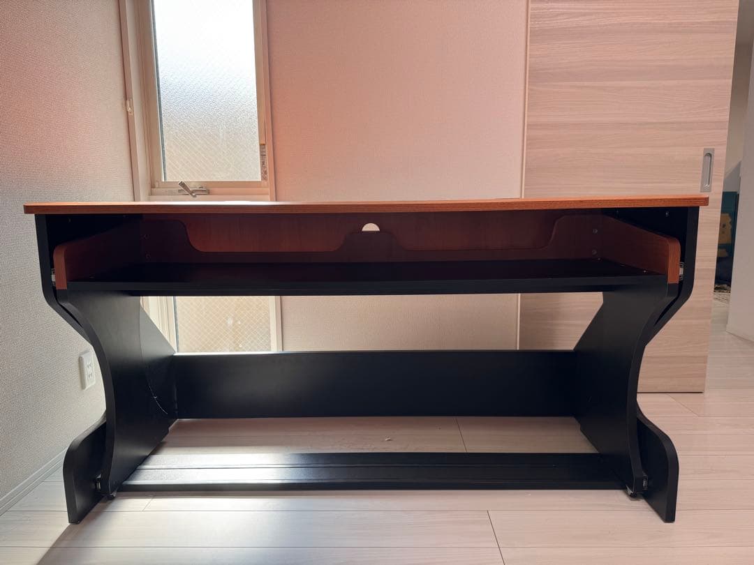 DTM用デスク Zaor(ザオール) MIZA M