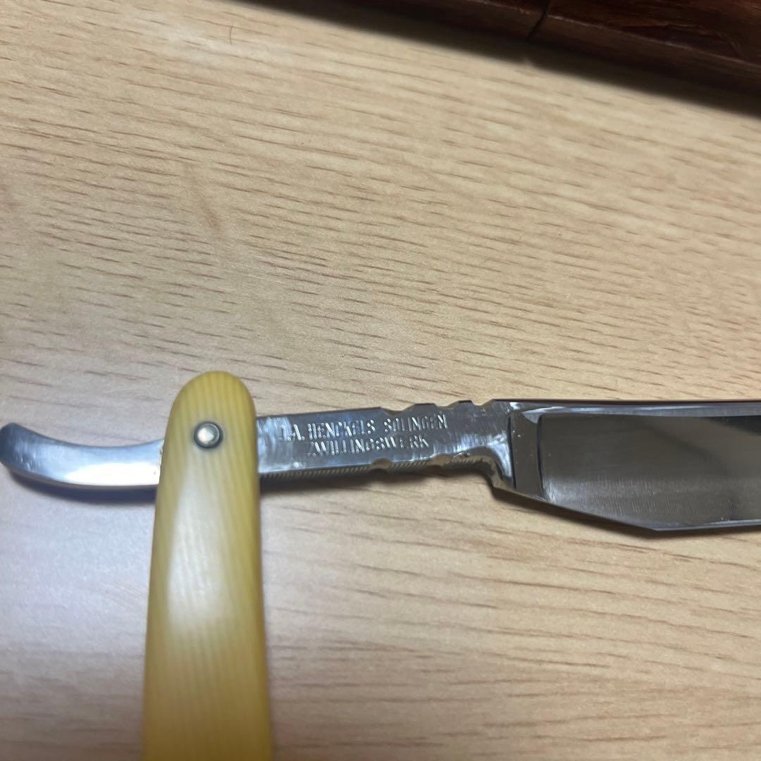 ゾーリンゲン　西洋かみそり　レザー　ヴィンテージ