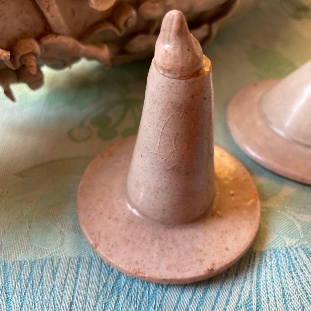 日月壺　蓋付き 白磁　発掘品　中国古阮 陶器の花瓶と鳥型