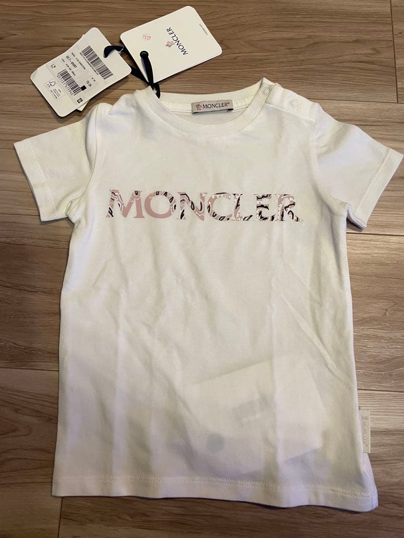 【新品】MONCLERモンクレール ロゴ ベビーTシャツ　2歳　90cm