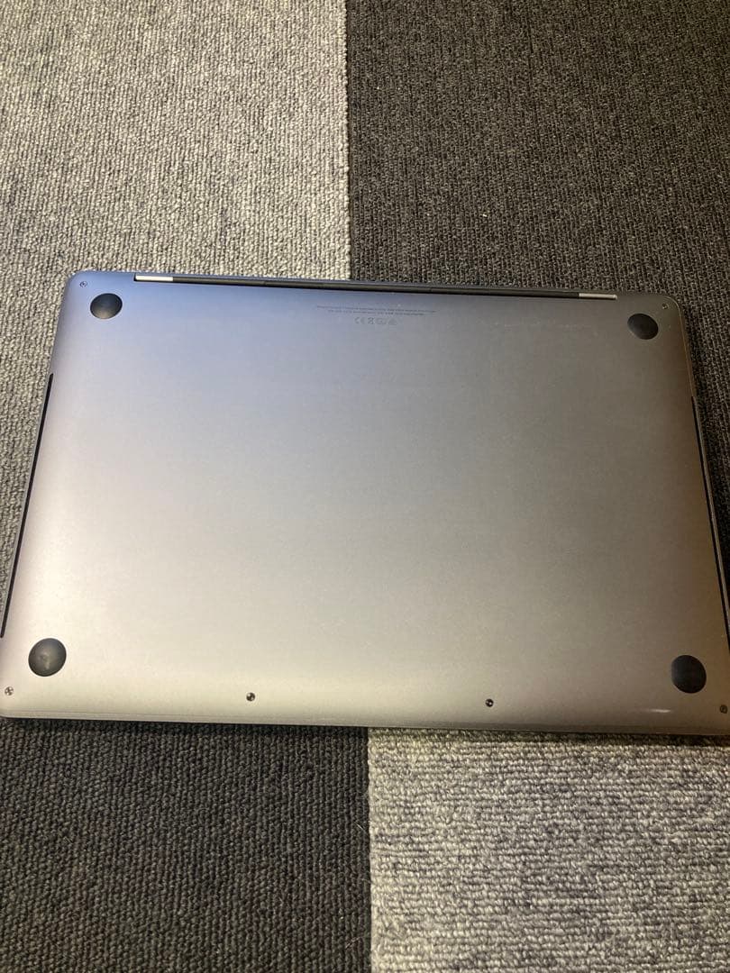 MacBook Pro 13インチ 2019/ スペースグレイ