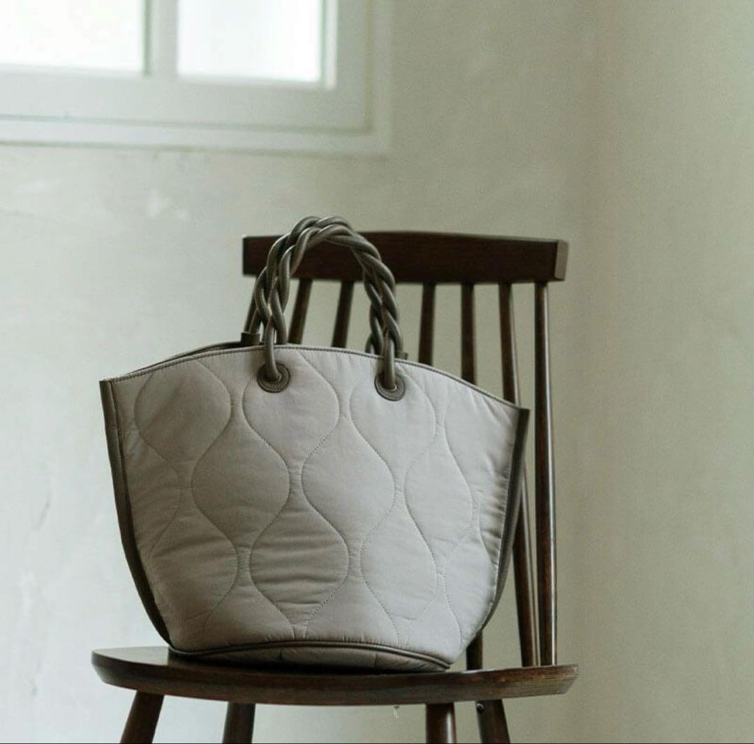 ヘイニ　HAYNI トートバッグ ツイストハンドル A4 グレージュ ロルデ　M