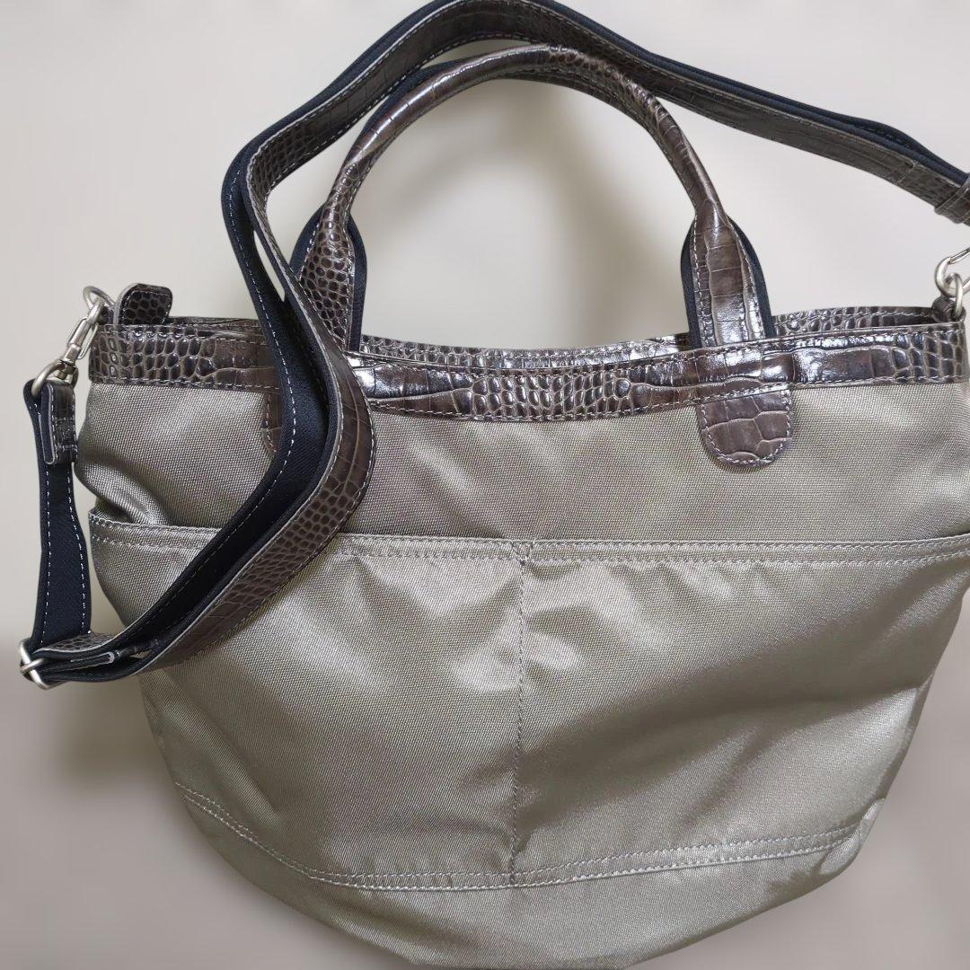 イビサ　イビザ　 ショルダーバッグ 　新品未使用　2ウェイ