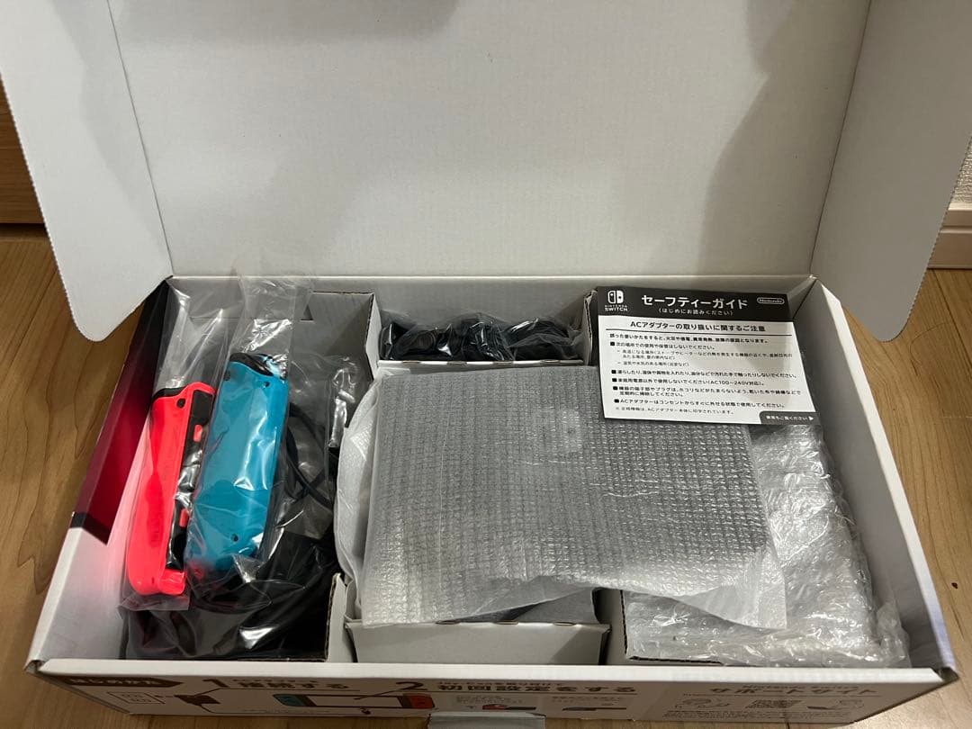 Nintendo Switch 赤・青 Joy-Con 本体