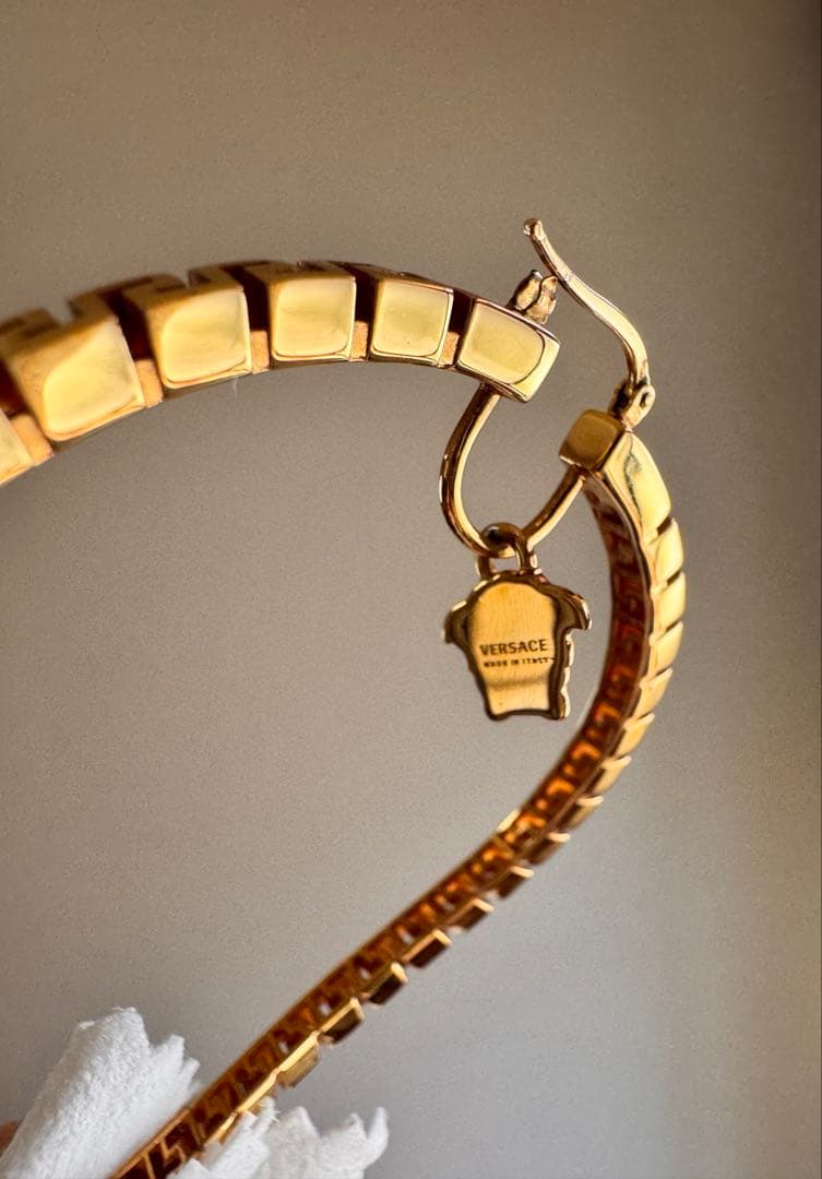 【美品】Versace ゴールド　フープピアス グレカ　メデューサ