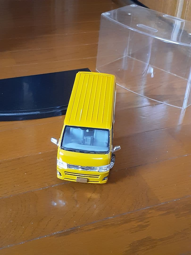 ハイエースプラモデル