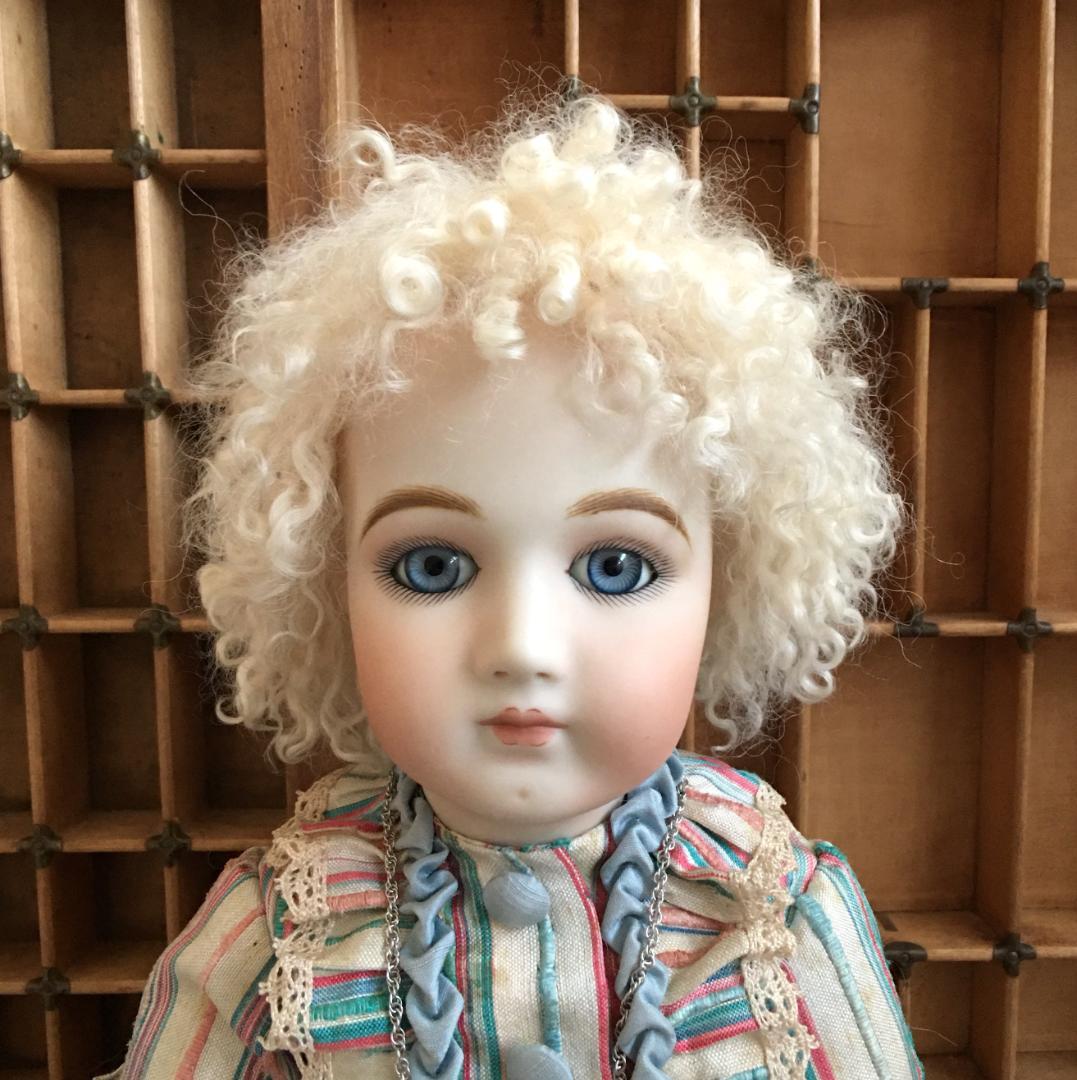 ビスクドール (1118-43br) サイズ 約43cm 作家様モノです。