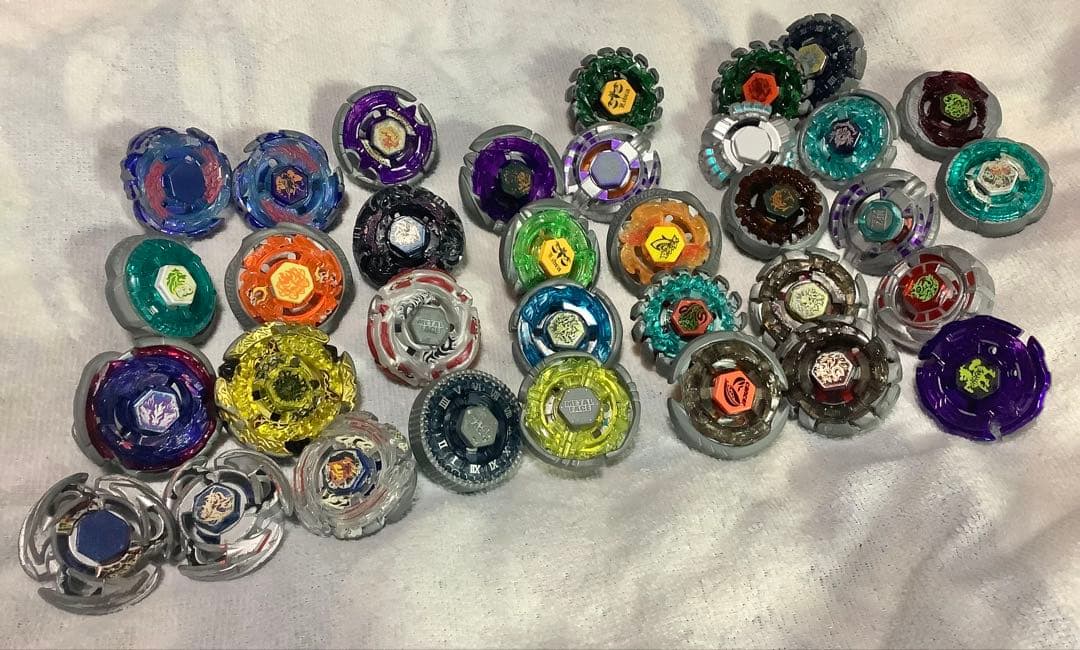 ア*ル様 メタルファイトベイブレード、ベイブレードバースト 全部まとめ売り オー