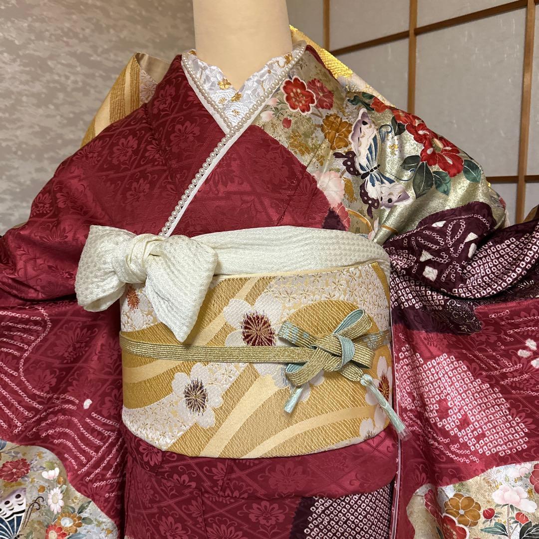 梅模様が可愛らしい♡振袖フルセット　成人式前撮り