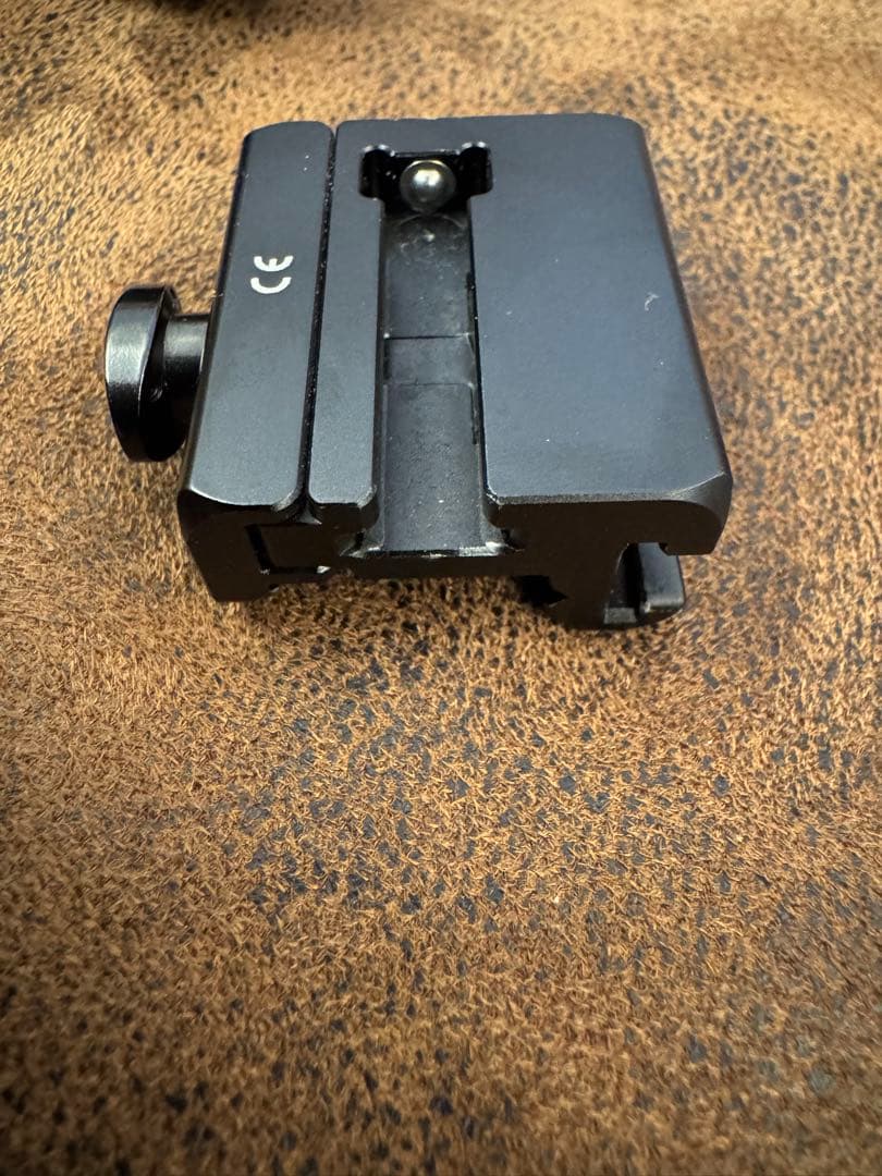 廃番 OLIGHT Odin Turbo LEP タクティカルライト　オーライト