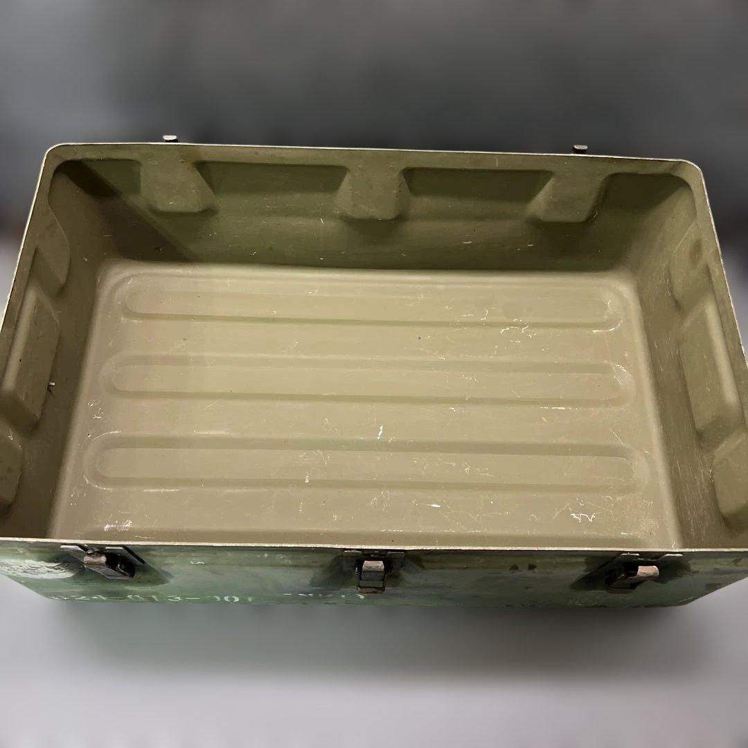 米軍実物放出品 US. ミリタリーアルミコンテナ ボックス BOX
