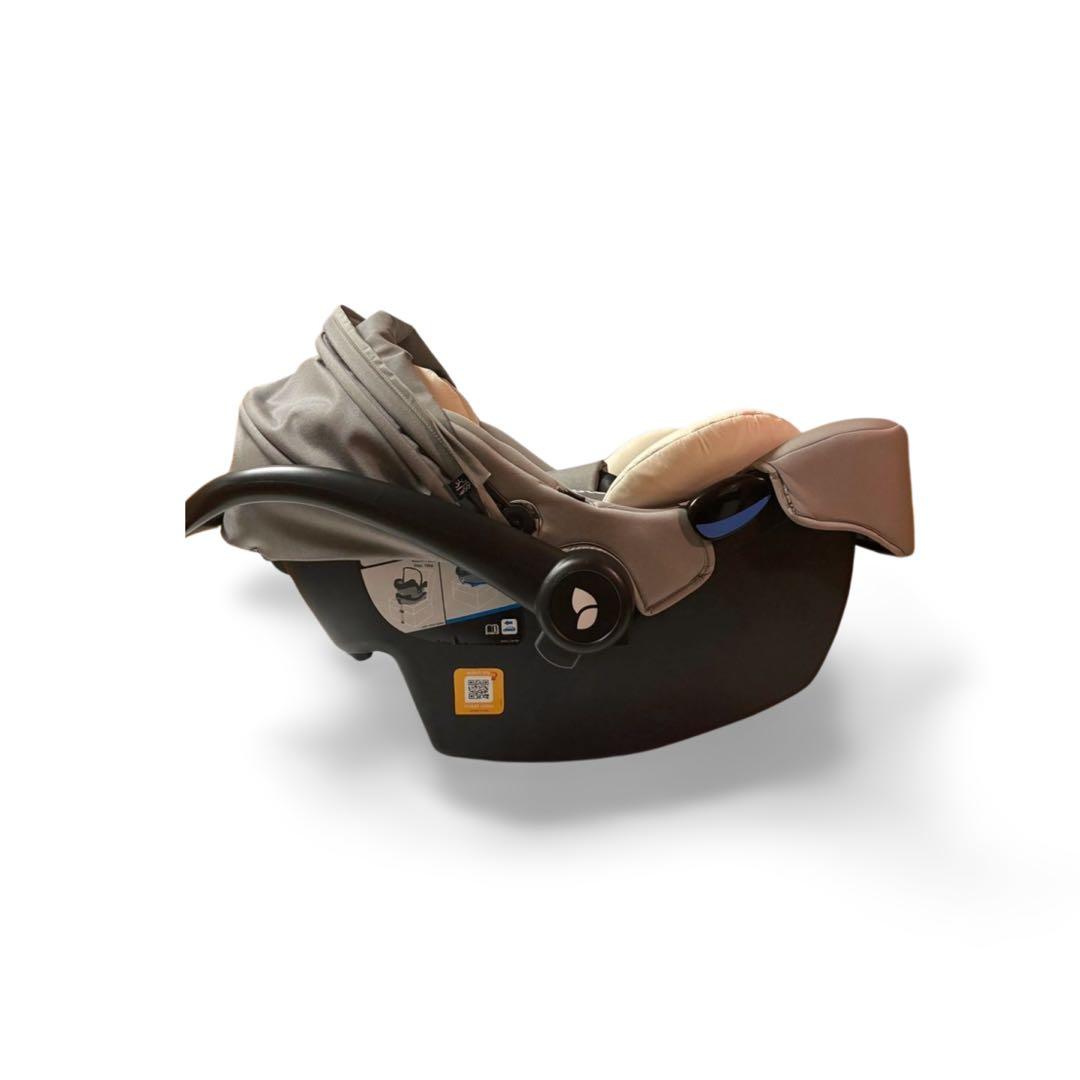 Joieジョイー チャイルドシート アイスナグ2 グレー