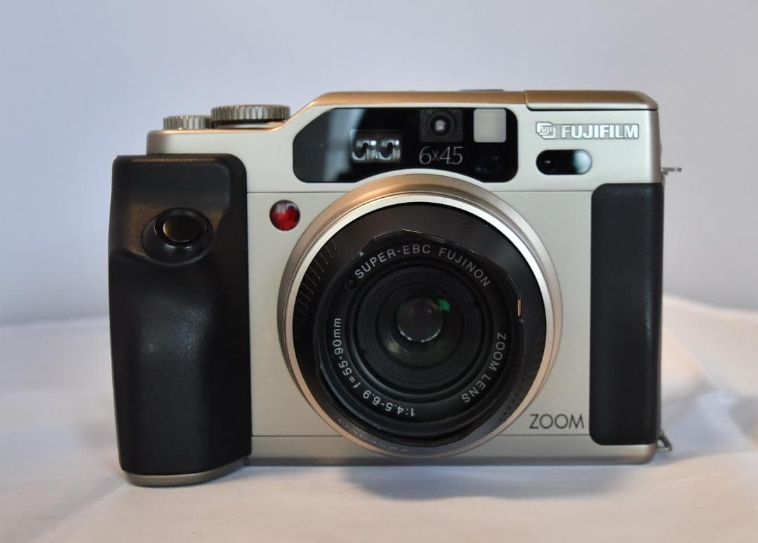 FUJIFILM　GA645Zi＋STROBE　GA