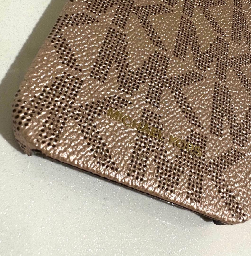 ☘️値引き大歓迎☘️正規品マイケルコースiPhone13 対応 ケース ローズ ロゴ