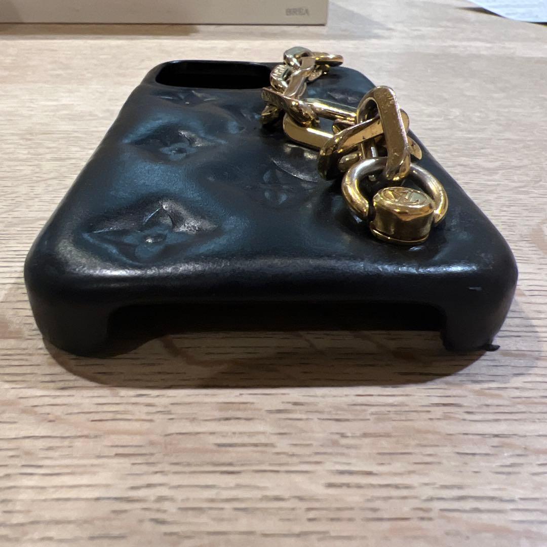 ルイヴィトン iPhone13pro バンパークッサン