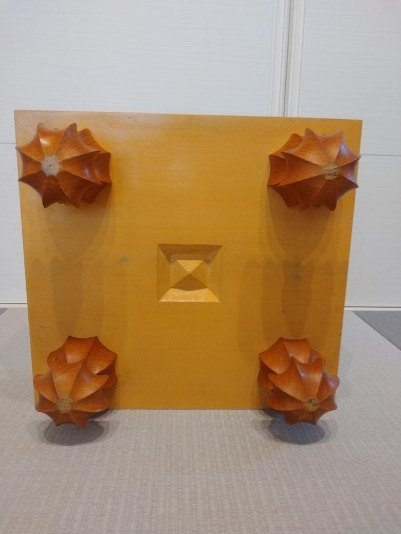 本榧足付碁盤 碁石 碁笥箱 碁盤用桐箱（値下げしました）