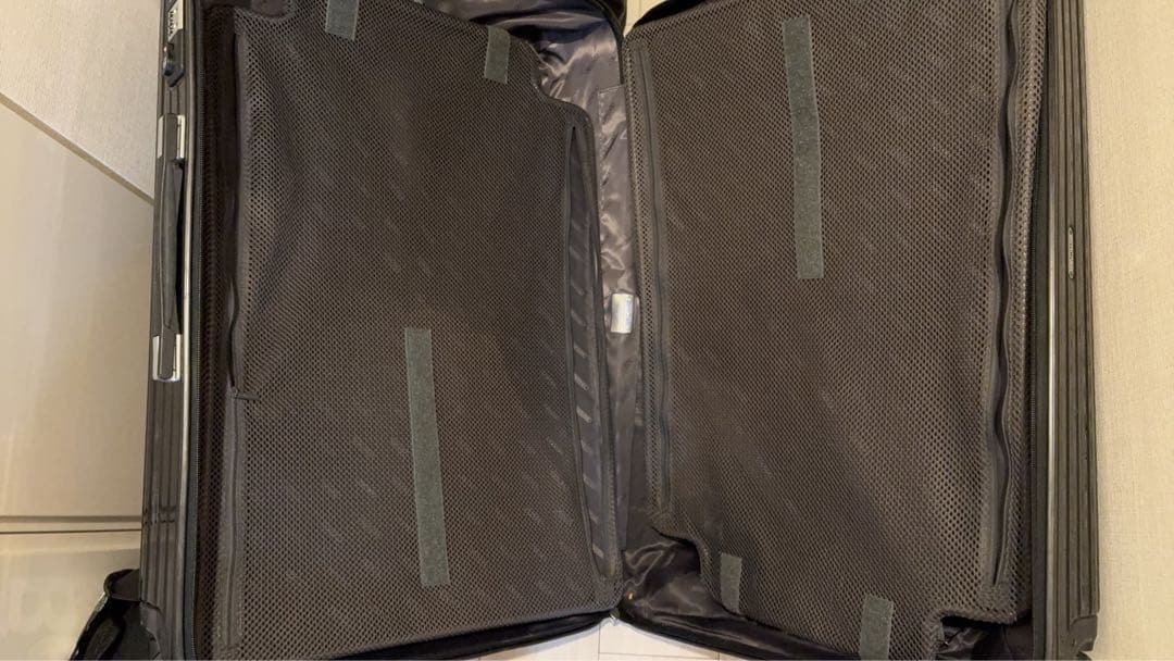 RIMOWA ESSENTIAL チェックインL 85Lブラック キャリーケース