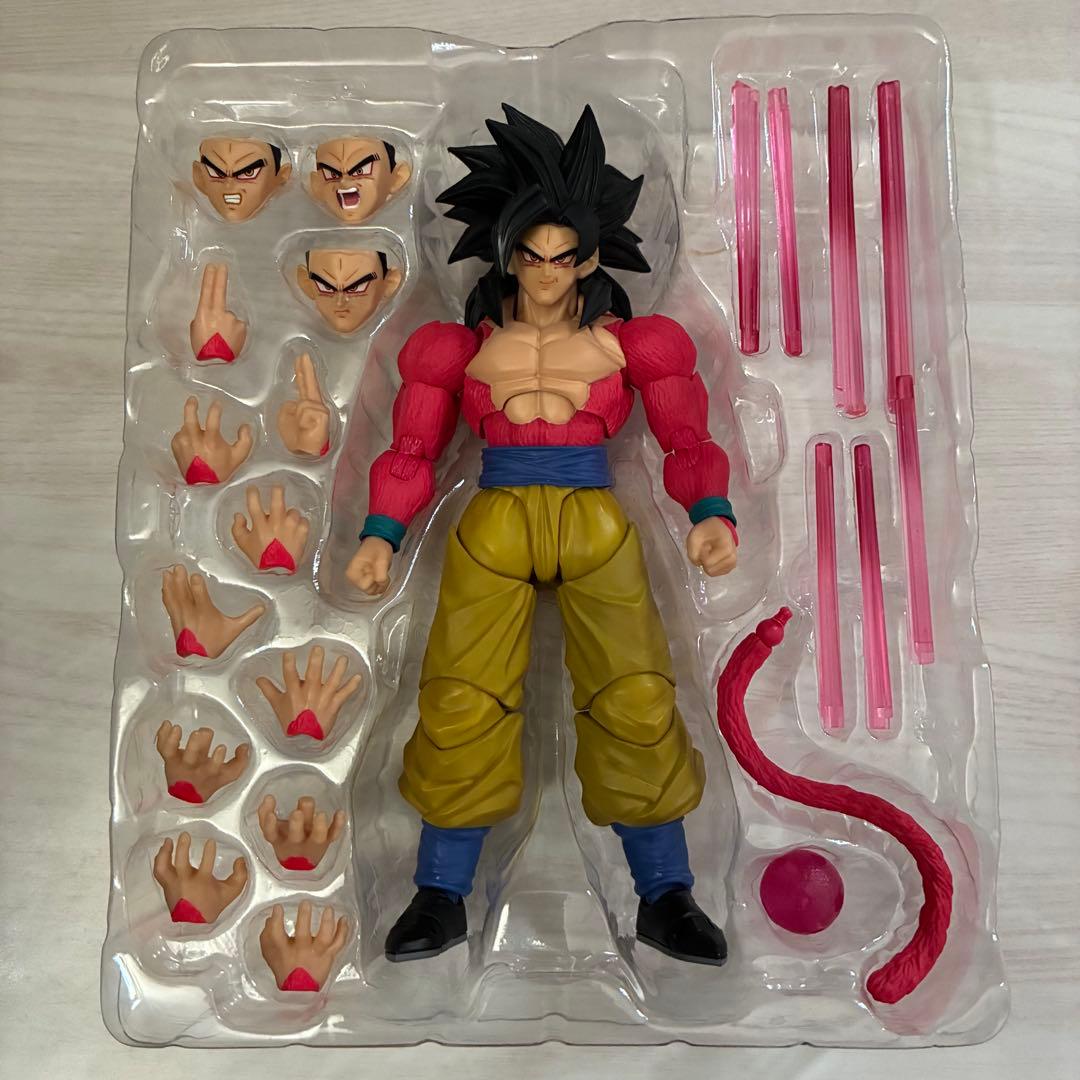 S.H.Figuarts(フィギュアーツ）ドラゴンボール孫悟空スーパーサイヤ人4
