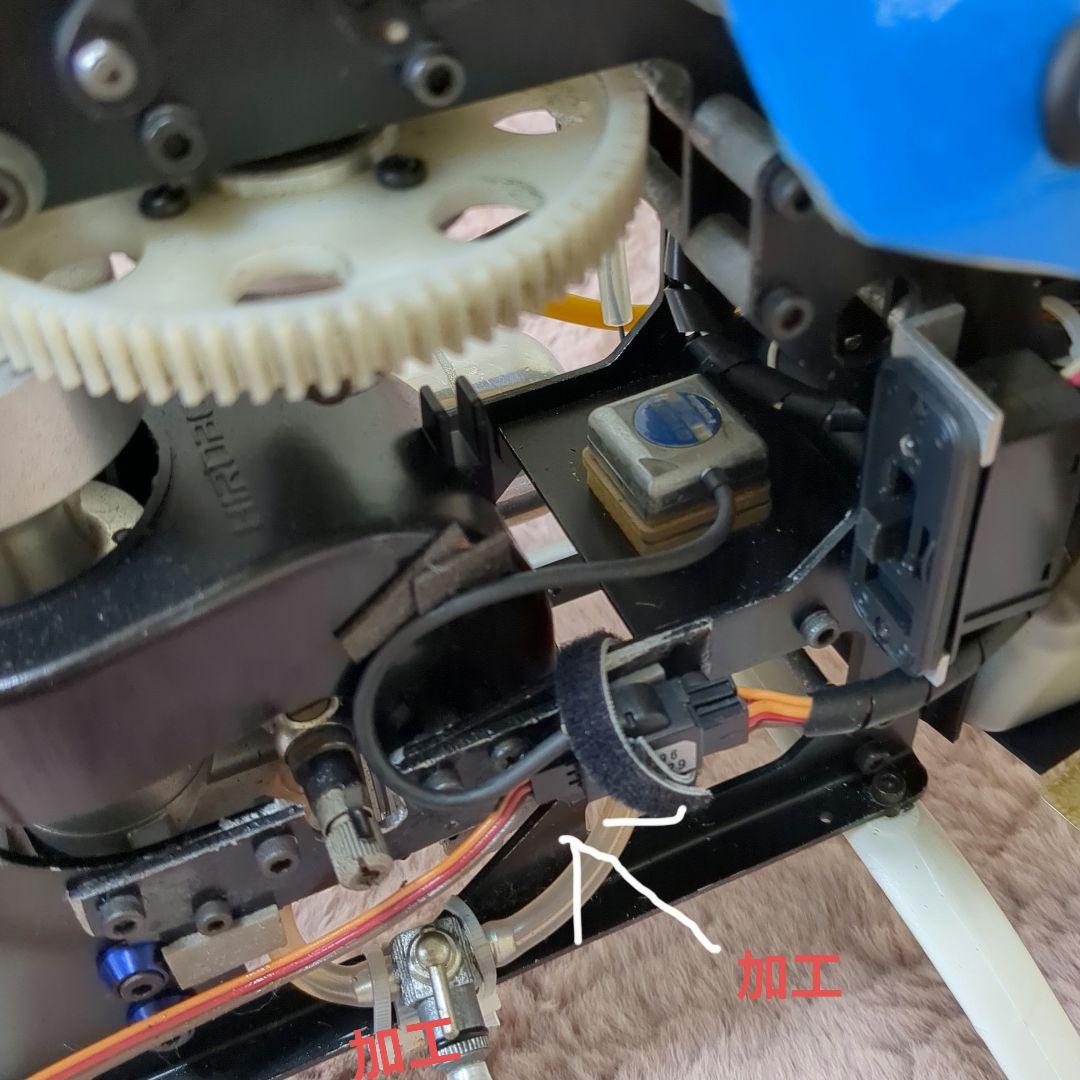 ヒロボーHirobo Shuttle RG RCヘリコプター ［中古品]