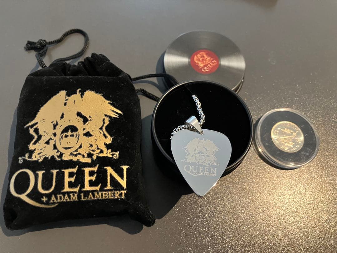 クイーン Queen VIP ツアーグッズ Brian May 実使用ピック