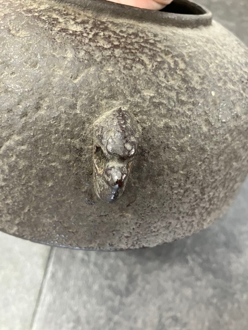 茶道具 茶釜 と 野々田式 炭型ヒーター 鉄瓶 風炉型電熱器