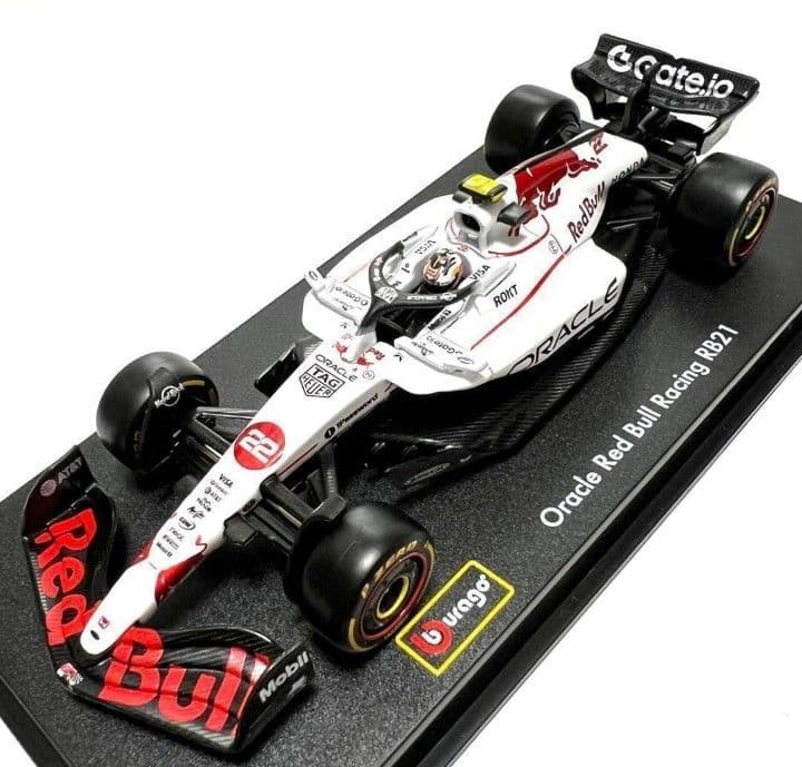 新品buragoクリアケース#22角田1/43RedBull RB212台セット