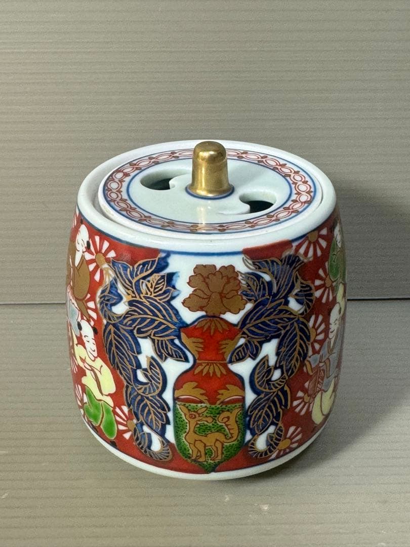 2515 有田焼　其泉　香炉