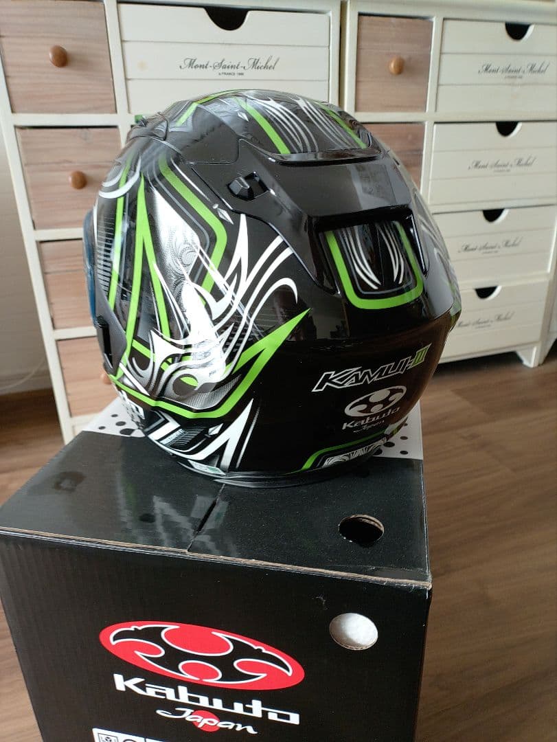 Kabuto フルフェイスヘルメット ブラック/グリーン