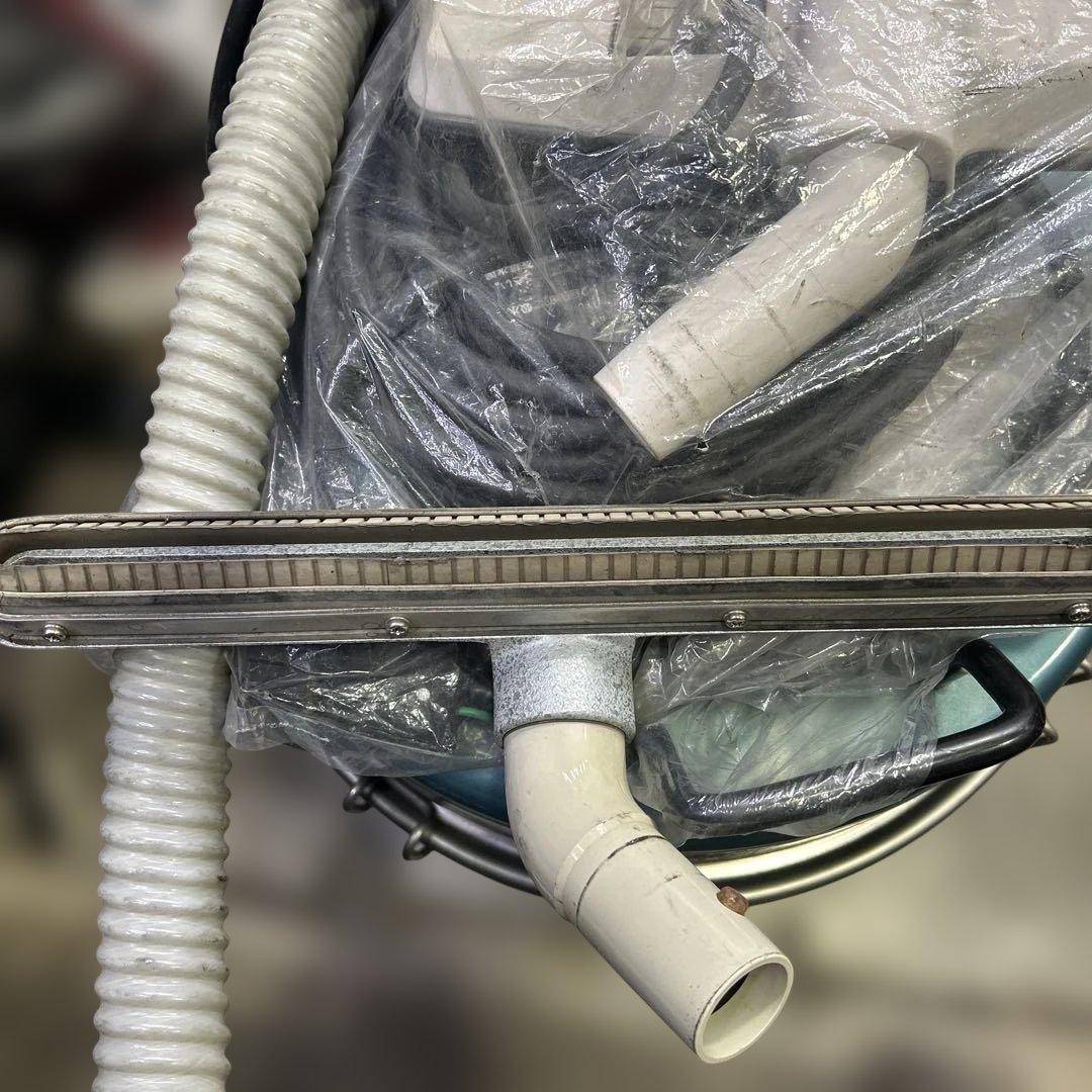 6300 日立 吸水型掃除機　CV-98WH2 紙パックレス コード式 乾湿両用